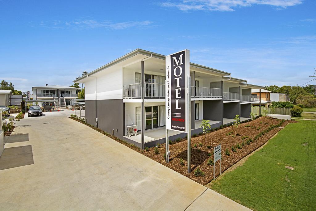 Cooroy Luxury Motel Apartments Oda fotoğraf